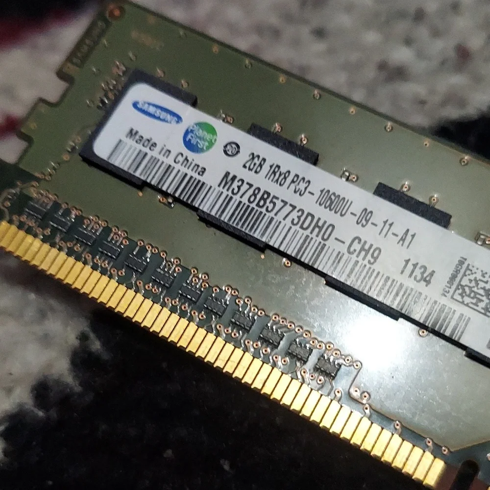 Samsung 16 gb